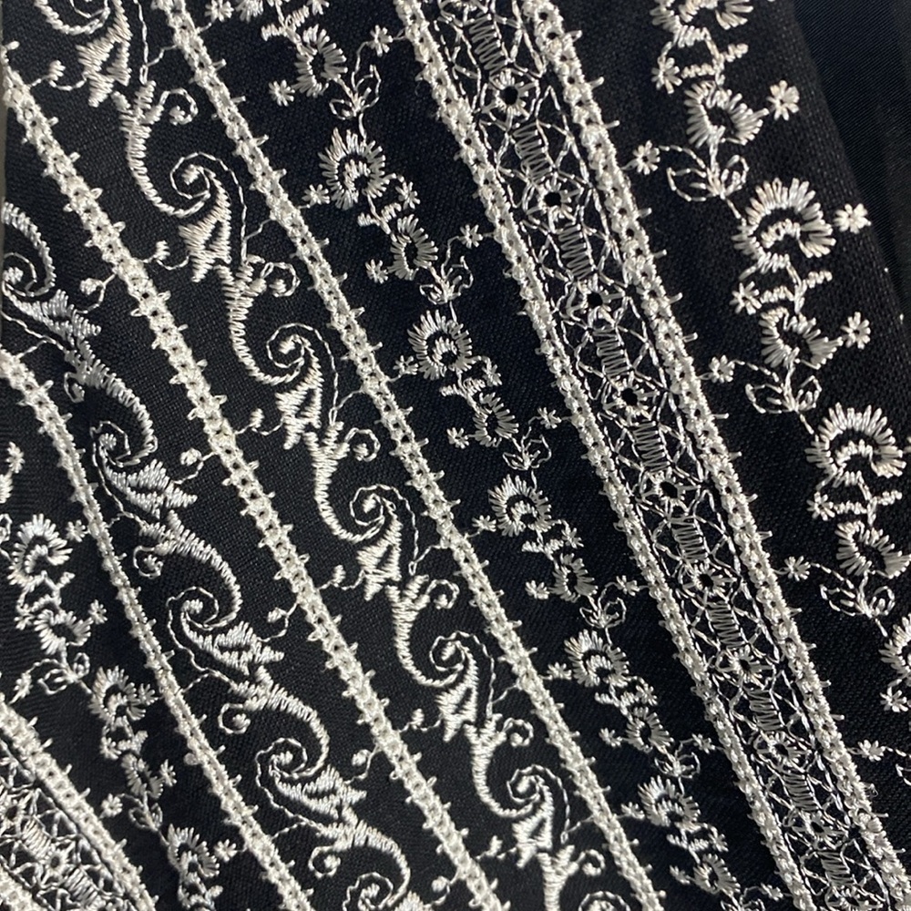 Adrianna Papell Black White Embroidered Fit Flare Midi Dress Size 8 - Picture 8 of 8